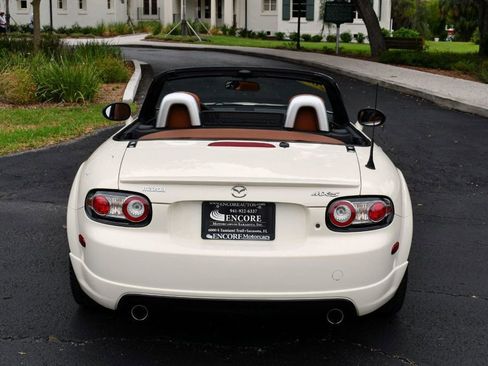Used 2007 MAZDA MX-5 Miata Grand Touring w/ Premium Pkg image 31