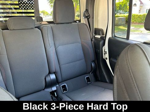 Certified 2023 Jeep Gladiator Rubicon image 16