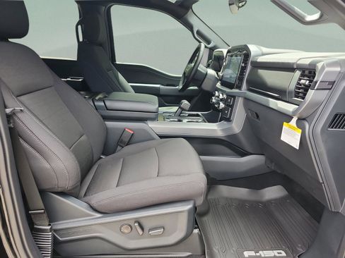 New 2025 Ford F150 XLT w/ Equipment Group 302A MID image 18