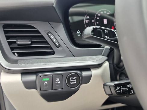New 2026 Porsche 911 Carrera RWD image 21