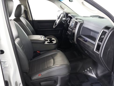 Used 2018 RAM 2500 Tradesman image 28