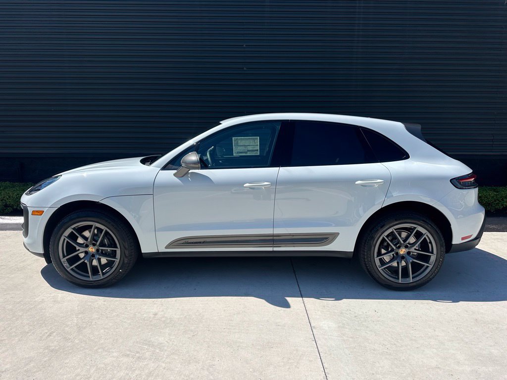 Used 2026 Porsche Macan Turbo AWD/4WD image 2
