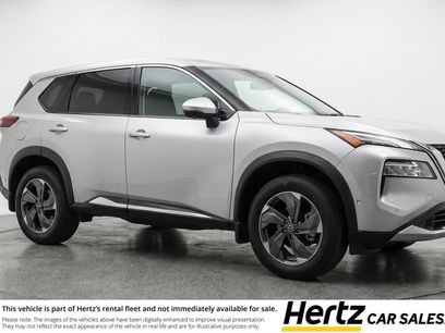 Used 2025 Nissan Rogue SV