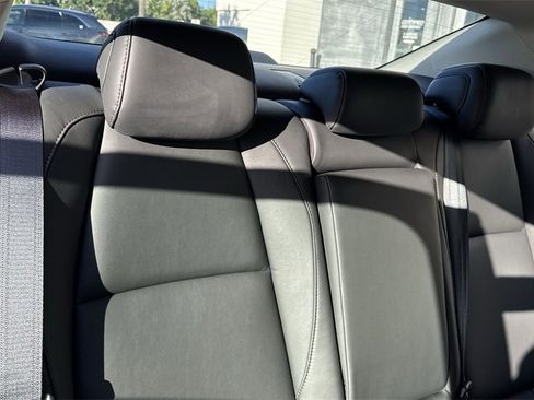 Used 2023 MAZDA MAZDA3 s image 47