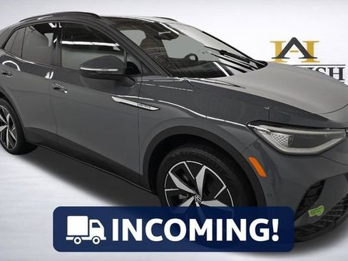 Used 2023 Volkswagen ID.4 Pro S image 1