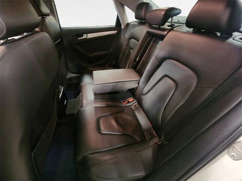 Used 2016 Audi A4 2.0T Premium image 24