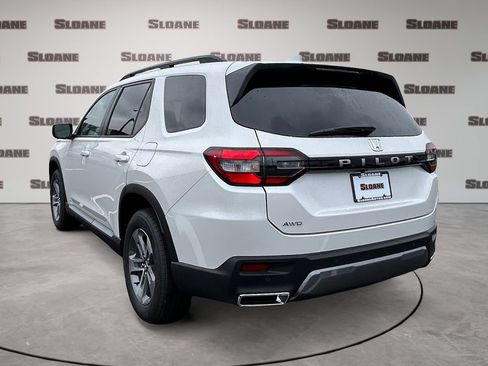 New 2026 Honda Pilot EX-L image 3