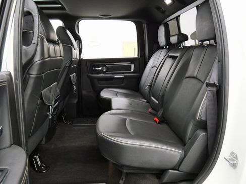 Used 2017 RAM 3500 Laramie Longhorn image 19