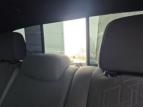 Used 2018 Toyota Tacoma TRD Sport w/ Technology Package image 30