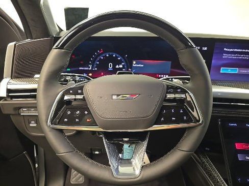 Used 2026 Cadillac Escalade V AWD/4WD image 9