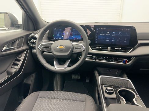 New 2026 Chevrolet Equinox LT image 26