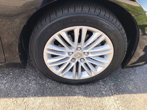 Used 2013 Lexus ES 350 w/ Luxury Pkg FWD image 45