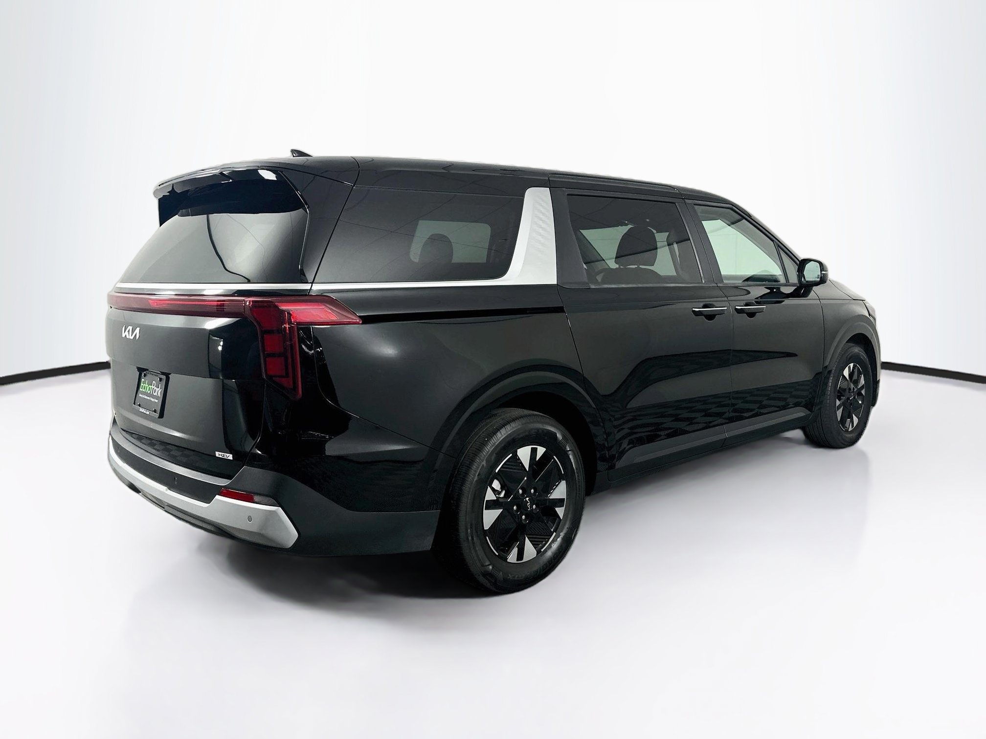 Used 2026 Kia Carnival LXS FWD image 9