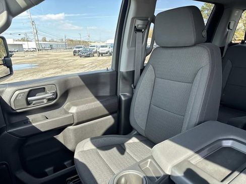 New 2026 Chevrolet Silverado 2500 Custom w/ Custom Value Package AWD/4WD image 39