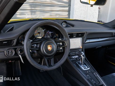 Used 2018 Porsche 911 GT3 w/ Sport Chrono Package image 26