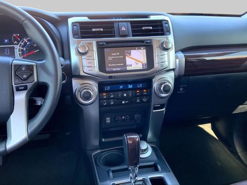 Used 2018 Toyota 4Runner Limited AWD/4WD image 7