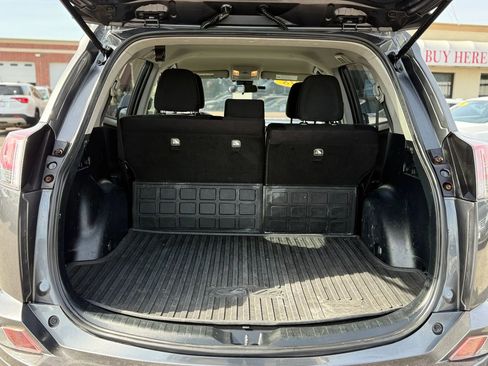 Used 2018 Toyota RAV4 LE w/ All Weather Liner Package FWD image 7