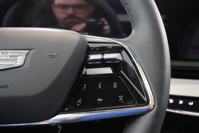 New 2027 Cadillac Optiq Premium Sport RWD image 19