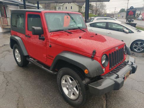 Used 2014 Jeep Wrangler Sport AWD/4WD image 8