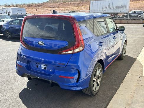 Used 2020 Kia Soul GT-Line FWD image 3