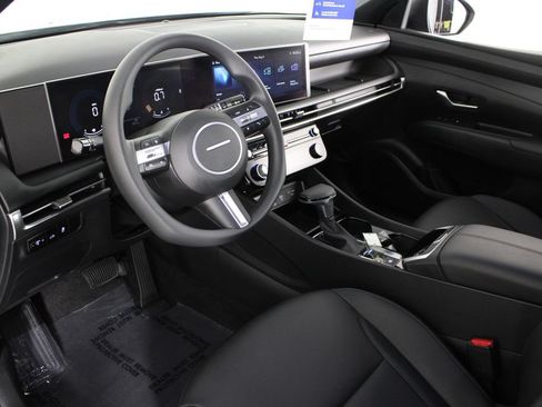 Certified 2026 Hyundai Santa Cruz SEL FWD image 17