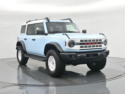 New 2025 Ford Bronco Heritage Edition image 59