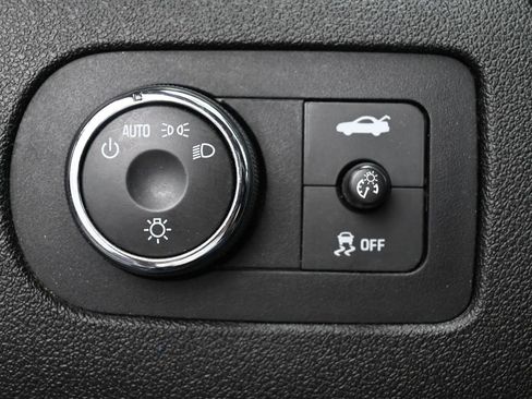 Used 2013 Chevrolet Impala LT w/ LT Sunroof Package image 15