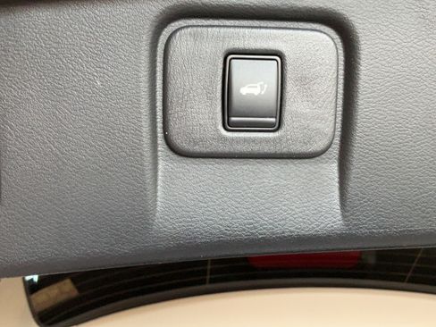 Used 2024 Nissan Murano Platinum w/ Cargo Package FWD image 42