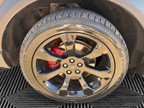 Used 2020 Ford Explorer ST w/ ST Street Pack image 14