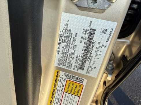 Used 2017 Lincoln MKZ Select w/ Technology Package image 27