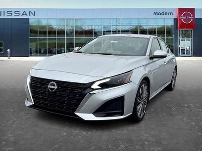 New 2025 Nissan Altima 2.5 SL