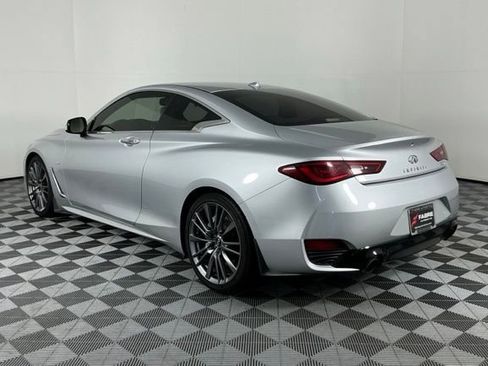 Used 2017 INFINITI Q60 3.0t Sport RWD image 5