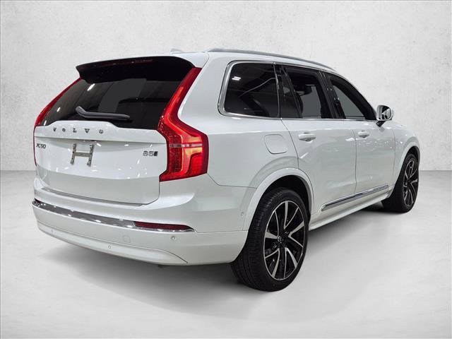 Used 2023 Volvo XC90 B5 Plus w/ Protection Package Premier AWD/4WD image 5