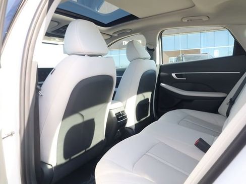 New 2026 Hyundai Sonata SEL FWD image 21
