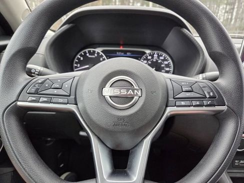 Certified 2024 Nissan Sentra SV FWD image 19