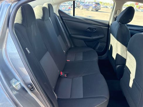 Used 2025 Nissan Sentra SV FWD image 16