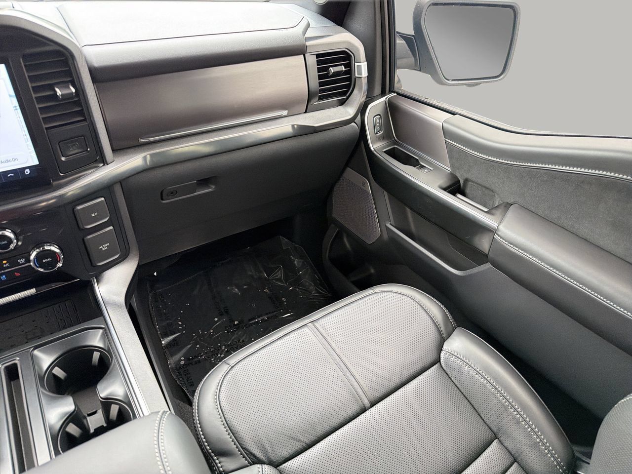 Used 2026 Ford F150 Platinum w/ Equipment Group 701A Standard AWD/4WD image 16