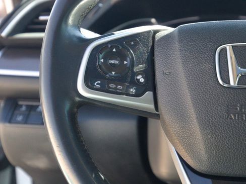 Used 2019 Honda Civic EX image 18