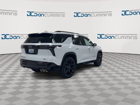 New 2026 Chevrolet Traverse RS w/ LPO, Floor Liner Package AWD/4WD image 8