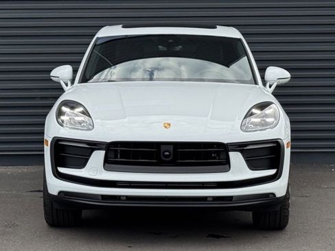 New 2026 Porsche Macan image 10