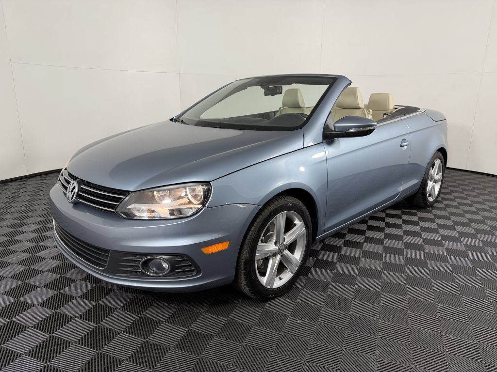 Used 2012 Volkswagen Eos Lux FWD image 1