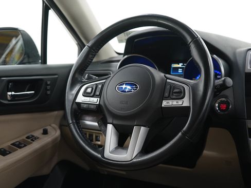 Used 2016 Subaru Outback 2.5i Limited AWD/4WD image 16