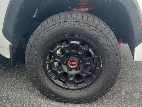 Used 2024 Toyota Tundra TRD Pro AWD/4WD image 9
