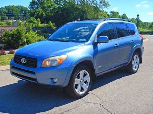 Used 2008 Toyota RAV4 Sport FWD image 1