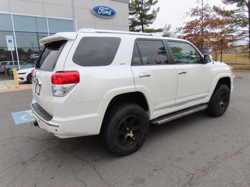 Used 2011 Toyota 4Runner 4WD image 5