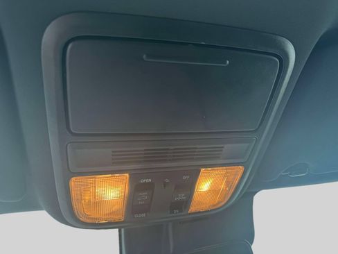 Used 2024 Honda Passport EX-L image 30