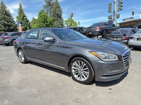 Used 2017 Genesis G80 3.8 w/ Option Group 03 AWD/4WD image 10