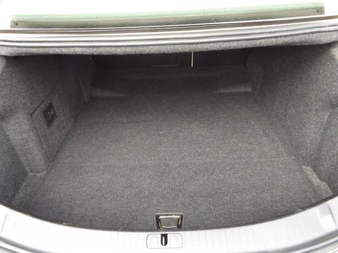 Used 2013 Cadillac XTS Luxury w/ Driver Awareness Package FWD image 31