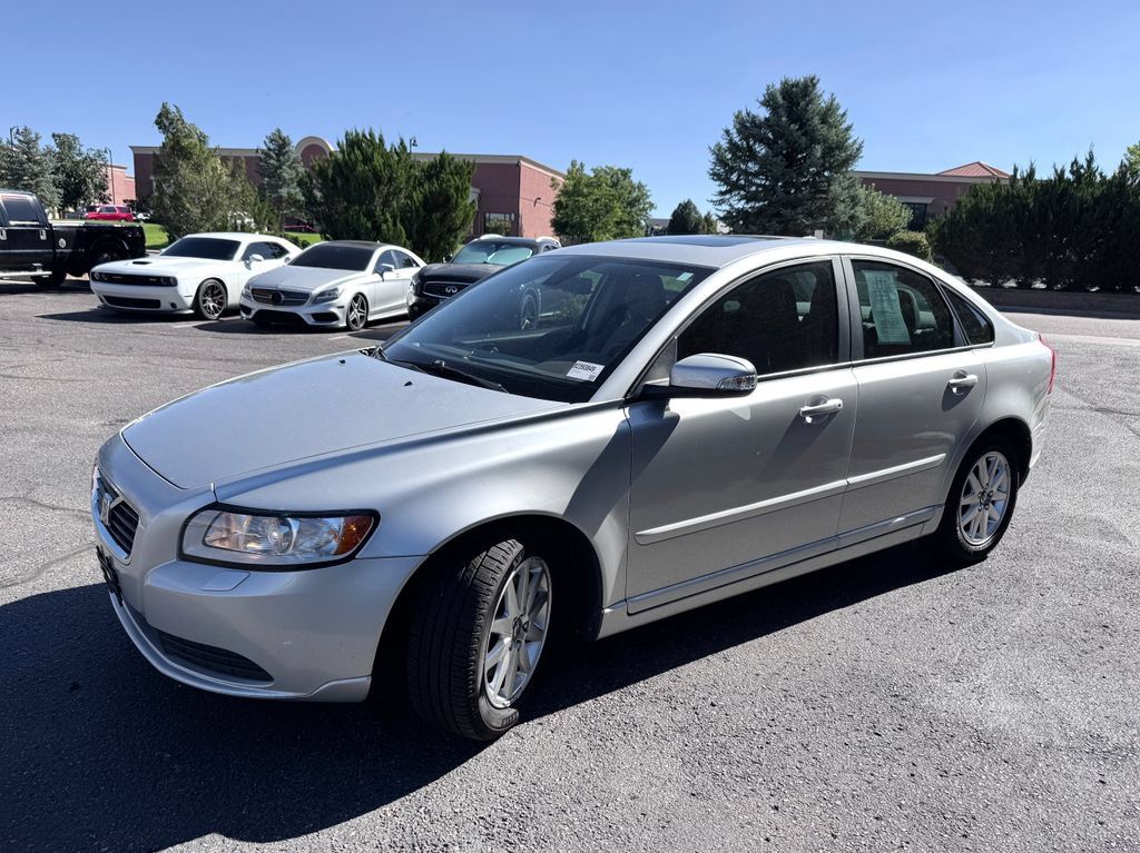 Used 2008 Volvo S40 2.4i FWD image 4