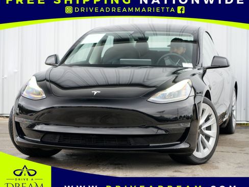 Used 2023 Tesla Model 3 Standard Range image 1